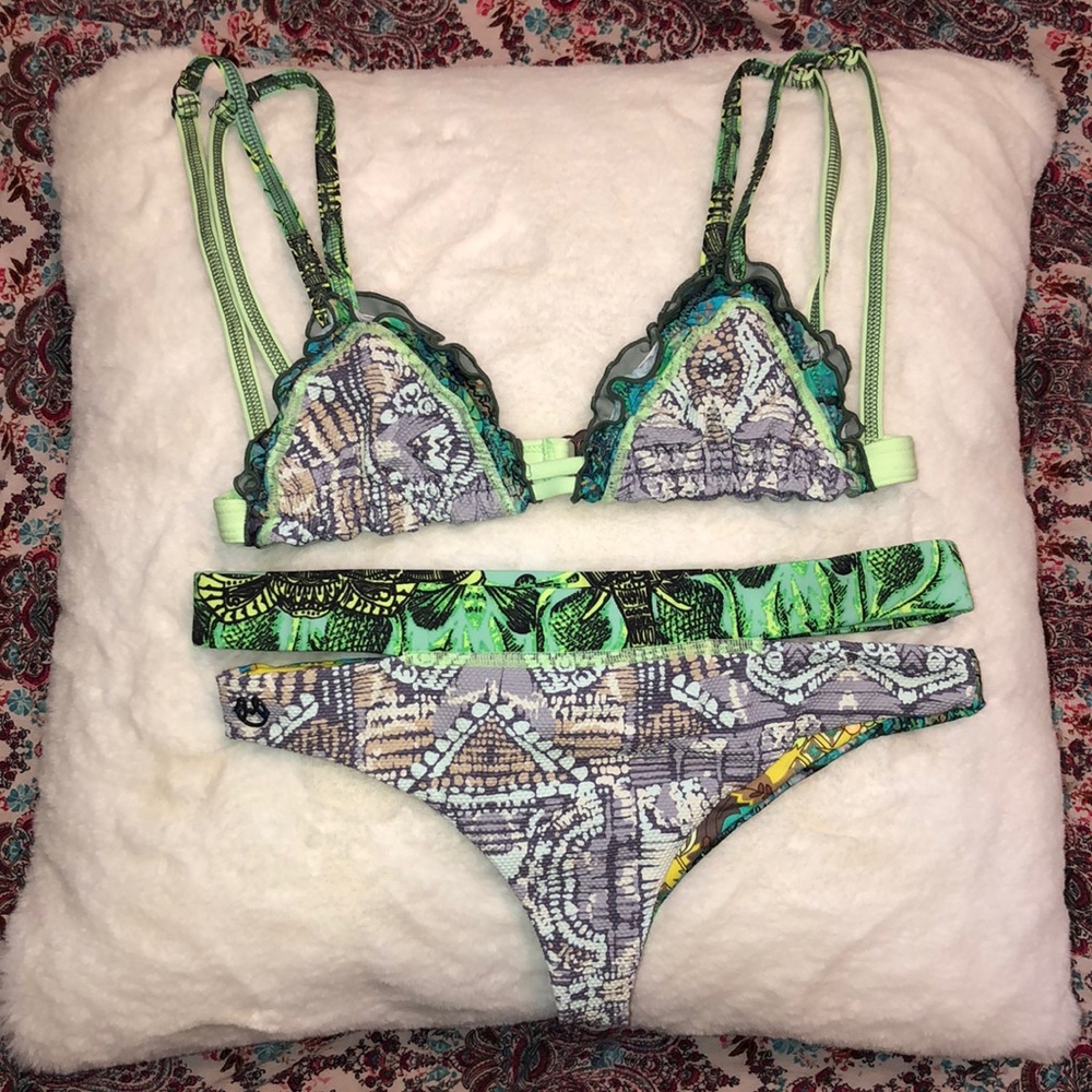 Maaji bikini NWOT